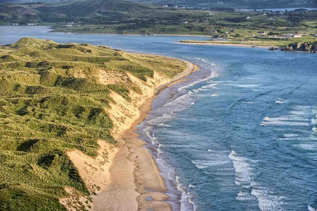 Cosy Portmor Log Cabin- Sea Views, Deck & Relaxation Malin Head Eksteriør billede