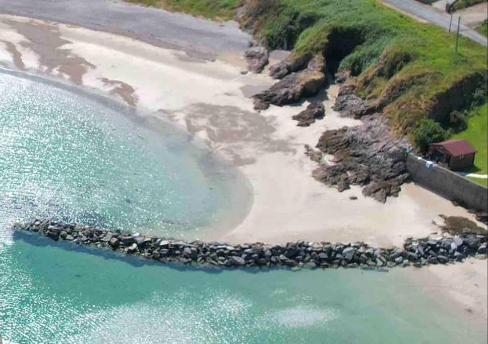 Cosy Portmor Log Cabin- Sea Views, Deck & Relaxation Malin Head Eksteriør billede